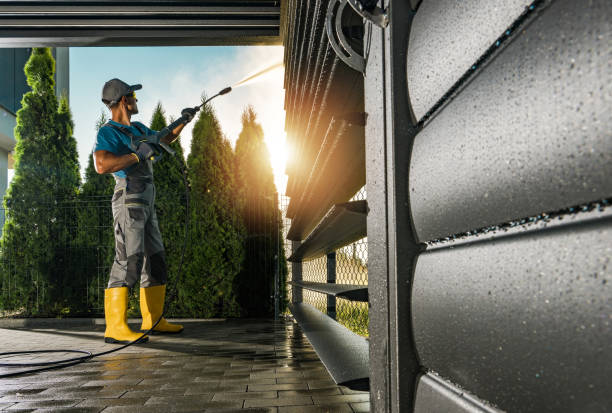 Professional Pressure Washing Services in Postville, IA